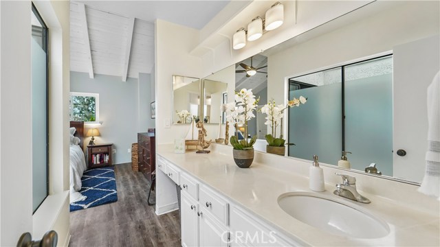 1906 Grant Avenue, Redondo Beach, California 90278, 2 Bedrooms Bedrooms, ,1 BathroomBathrooms,Residential,Sold,Grant,SB20210284