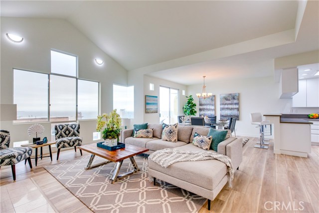 4216 Highland Avenue, Manhattan Beach, California 90266, 2 Bedrooms Bedrooms, ,2 BathroomsBathrooms,Residential,Sold,Highland,SB20049412