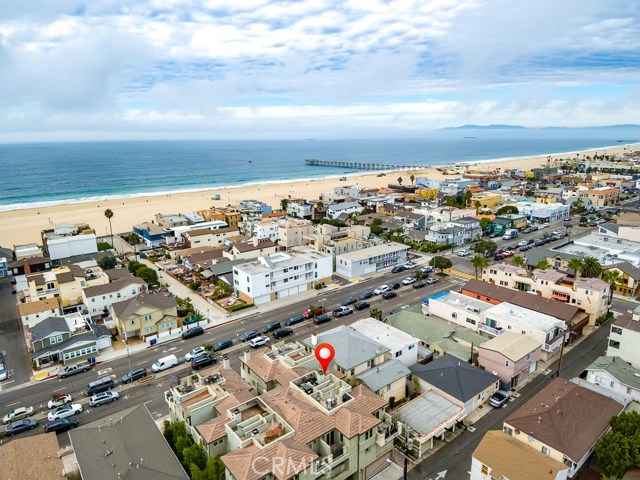 648 Hermosa Avenue, Hermosa Beach, California 90254, 3 Bedrooms Bedrooms, ,3 BathroomsBathrooms,Residential,Sold,Hermosa,SB19268751