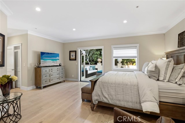 313 Avenue F, Redondo Beach, California 90277, 5 Bedrooms Bedrooms, ,4 BathroomsBathrooms,Residential,Sold,Avenue F,OC21017149