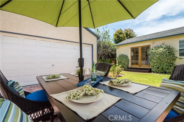 1604 Manzanita Lane, Manhattan Beach, California 90266, 3 Bedrooms Bedrooms, ,2 BathroomsBathrooms,Residential,Sold,Manzanita,SB18145677