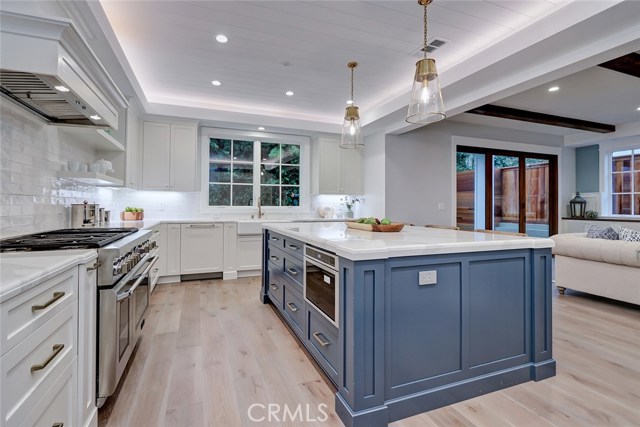 1716 Oak Avenue, Manhattan Beach, California 90266, 5 Bedrooms Bedrooms, ,5 BathroomsBathrooms,Residential,Sold,Oak,SB19008718