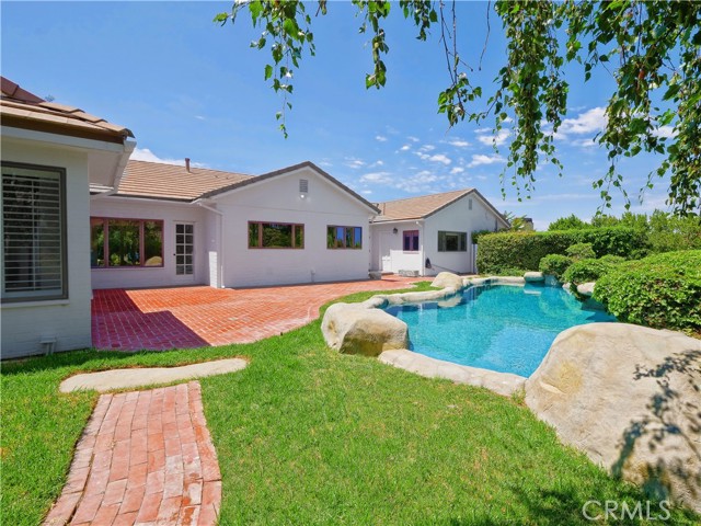 15 Middleridge Lane, Rolling Hills, California 90274, 4 Bedrooms Bedrooms, ,3 BathroomsBathrooms,Residential,Sold,Middleridge,PV21151892