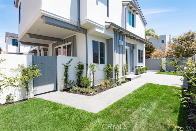 2104 Harriman Lane, Redondo Beach, California 90278, 4 Bedrooms Bedrooms, ,3 BathroomsBathrooms,Residential,Sold,Harriman,PV18101092