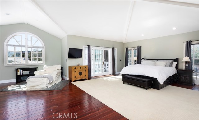 1407 Irena Avenue, Redondo Beach, California 90277, 5 Bedrooms Bedrooms, ,6 BathroomsBathrooms,Residential,Sold,Irena,SB20100486