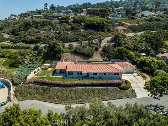 704 Via Horcada, Palos Verdes Estates, California 90274, 3 Bedrooms Bedrooms, ,1 BathroomBathrooms,Residential,Sold,Via Horcada,PV19038129