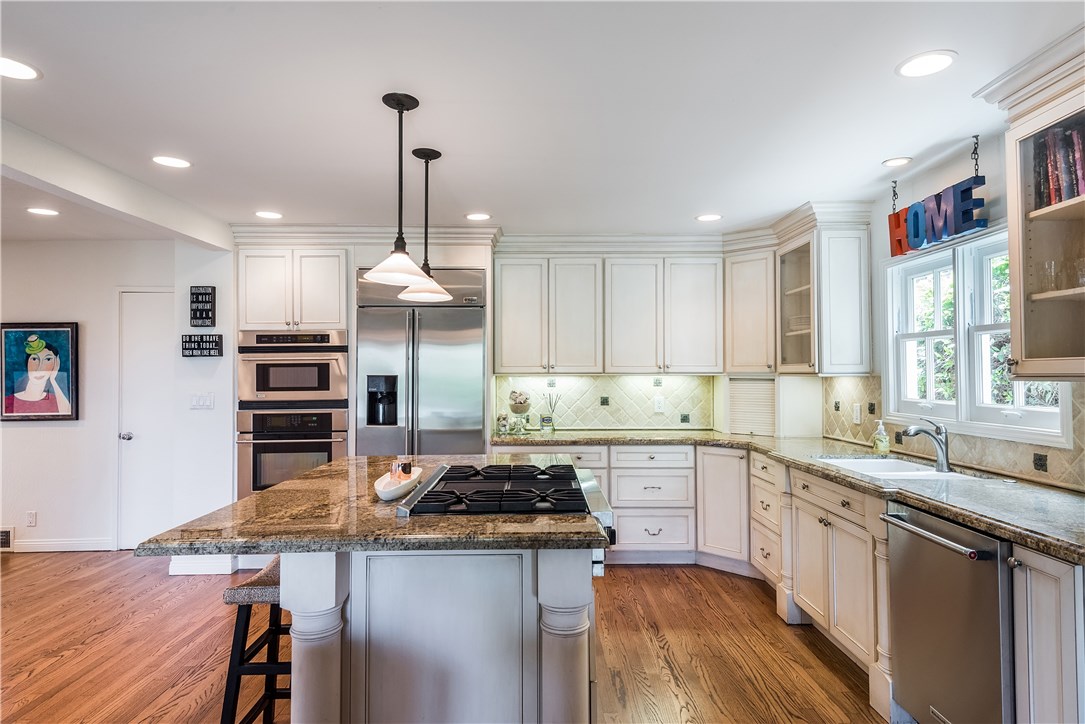 Kitchen Island