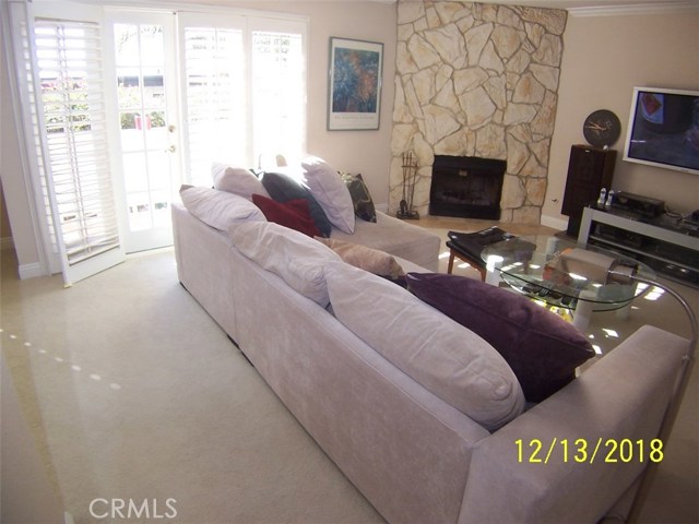 1920 Voorhees Avenue, Redondo Beach, California 90278, 3 Bedrooms Bedrooms, ,2 BathroomsBathrooms,Residential,Sold,Voorhees,SB18248726