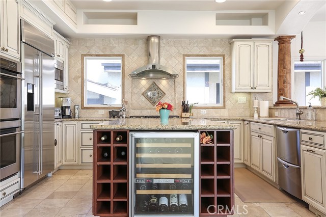 607 Guadalupe Avenue, Redondo Beach, California 90277, 4 Bedrooms Bedrooms, ,4 BathroomsBathrooms,Residential,Sold,Guadalupe,SB19155656