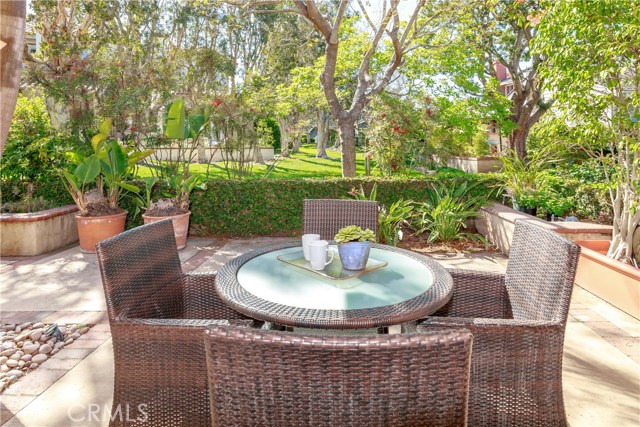 11 Evergreen Lane, Manhattan Beach, California 90266, 3 Bedrooms Bedrooms, ,2 BathroomsBathrooms,Residential,Sold,Evergreen,SB19068219