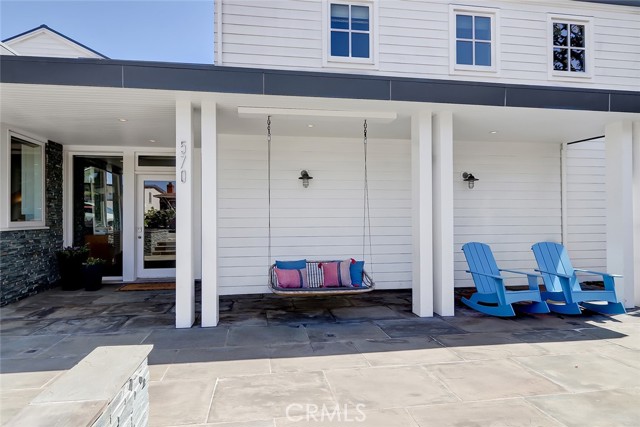 570 27th Street, Manhattan Beach, California 90266, 5 Bedrooms Bedrooms, ,4 BathroomsBathrooms,Residential,Sold,27th,SB21030922