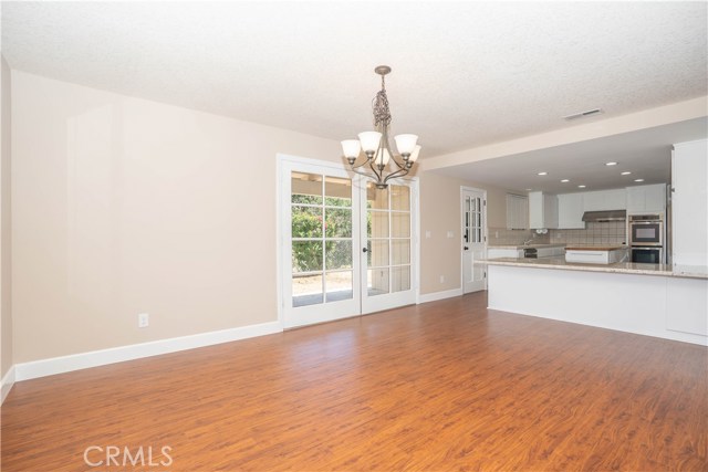 3004 Red Mountain Heights Drive