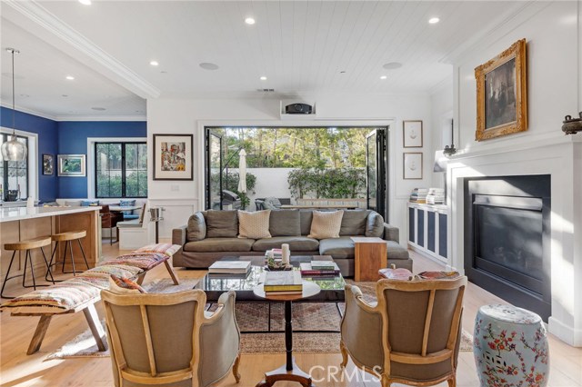 1405 Oak Avenue, Manhattan Beach, California 90266, 4 Bedrooms Bedrooms, ,4 BathroomsBathrooms,Residential,Sold,Oak,SB20231748