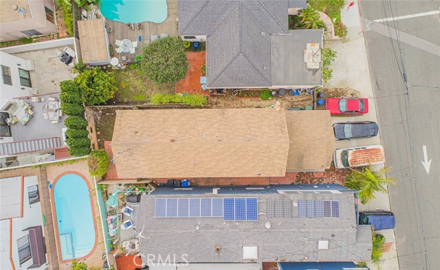 1002 3rd Street, Hermosa Beach, California 90254, 3 Bedrooms Bedrooms, ,2 BathroomsBathrooms,Residential,Sold,3rd,SB21012188