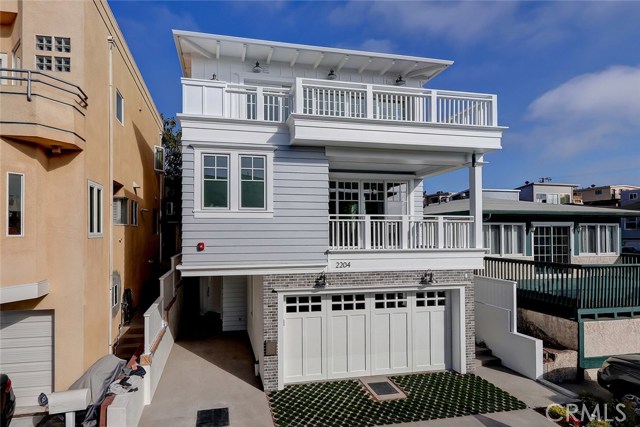 2204 Alma Avenue, Manhattan Beach, California 90266, 4 Bedrooms Bedrooms, ,3 BathroomsBathrooms,Residential,Sold,Alma,SB19265065