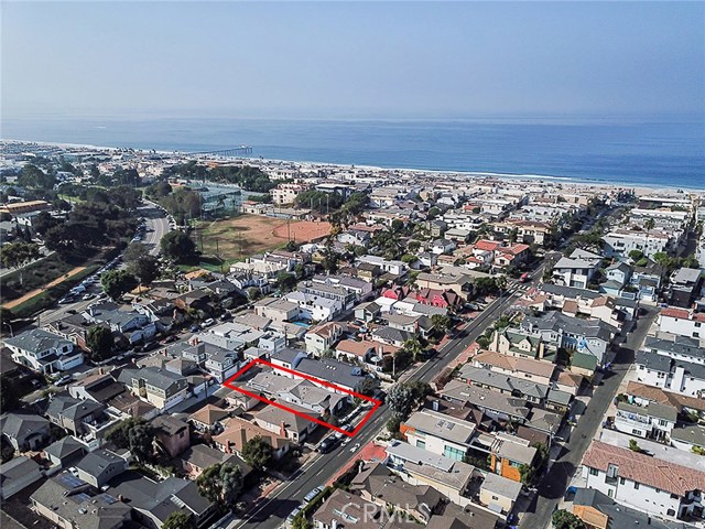 528 Marine Avenue, Manhattan Beach, California 90266, 3 Bedrooms Bedrooms, ,2 BathroomsBathrooms,Residential,Sold,Marine,SB19035532