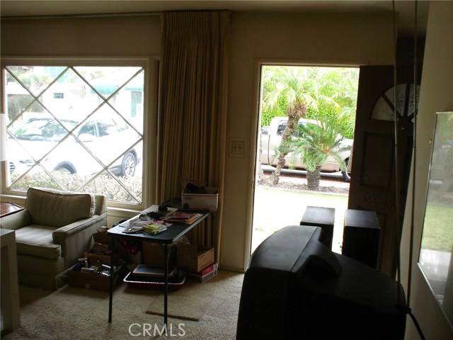 645 Marine Avenue, Manhattan Beach, California 90266, 3 Bedrooms Bedrooms, ,1 BathroomBathrooms,Residential,Sold,Marine,OC17131526