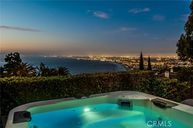 820 Via Somonte, Palos Verdes Estates, California 90274, 4 Bedrooms Bedrooms, ,3 BathroomsBathrooms,Residential,Sold,Via Somonte,SB21058943