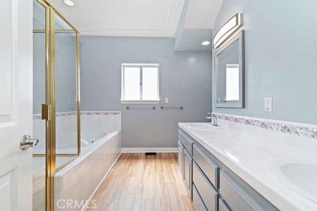 2218 Graham Avenue, Redondo Beach, California 90278, 4 Bedrooms Bedrooms, ,2 BathroomsBathrooms,Residential,Sold,Graham,SB21155780