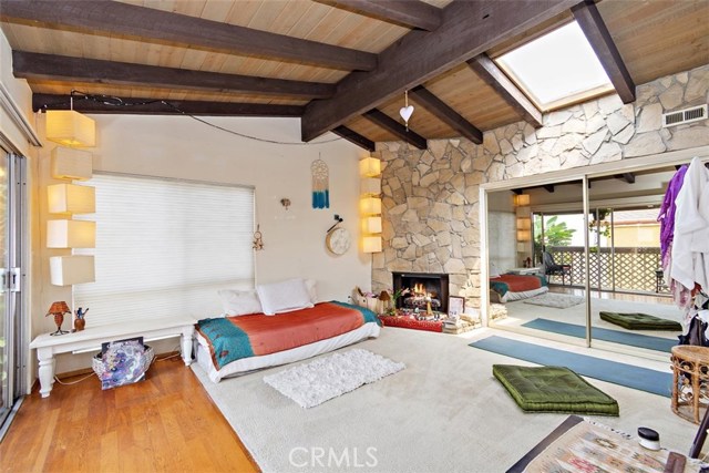 959 2nd Street, Hermosa Beach, California 90254, 5 Bedrooms Bedrooms, ,2 BathroomsBathrooms,Residential,Sold,2nd,SB20190726