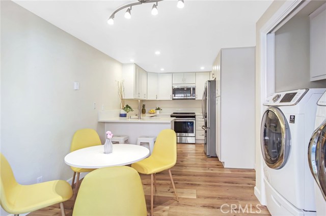 61 Cresta Verde Drive, Rolling Hills Estates, California 90274, 2 Bedrooms Bedrooms, ,1 BathroomBathrooms,Residential,Sold,Cresta Verde,SB20038834