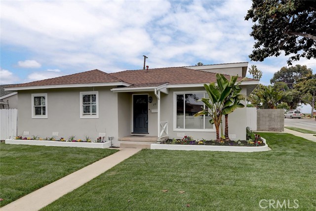 2717 182nd Place, Redondo Beach, California 90278, 4 Bedrooms Bedrooms, ,2 BathroomsBathrooms,Residential,Sold,182nd,SB20109929