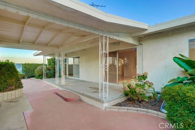 2143 Velez Drive, Rancho Palos Verdes, California 90275, 3 Bedrooms Bedrooms, ,2 BathroomsBathrooms,Residential,Sold,Velez,SB20181940