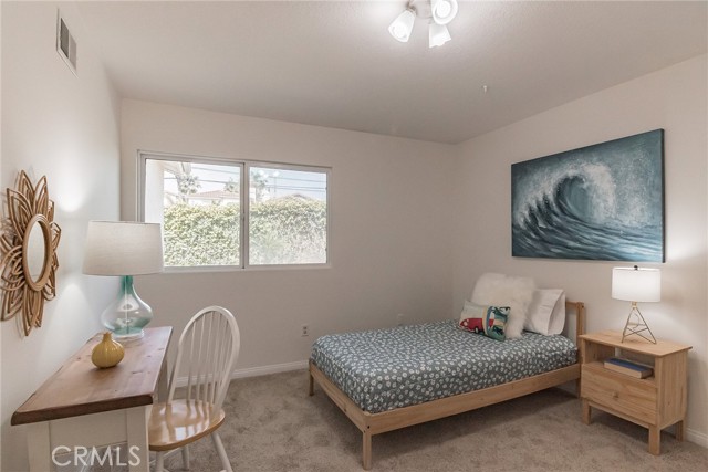 505 Faye Lane, Redondo Beach, California 90277, 4 Bedrooms Bedrooms, ,2 BathroomsBathrooms,Residential,Sold,Faye,SB21095794