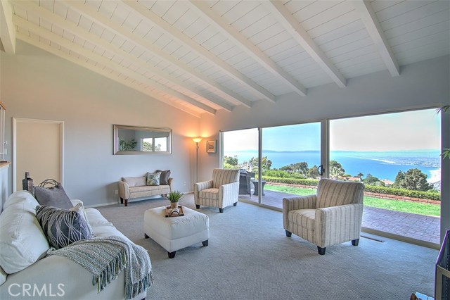 2305 Via Acalones, Palos Verdes Estates, California 90274, 3 Bedrooms Bedrooms, ,2 BathroomsBathrooms,Residential,Sold,Via Acalones,SB19041720