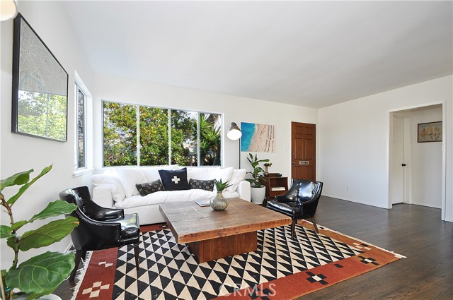 1914 Ripley Avenue, Redondo Beach, California 90278, 3 Bedrooms Bedrooms, ,1 BathroomBathrooms,Residential,Sold,Ripley,SB19023318 1914 Ripley Avenue, Redondo Beach, California 90278, 3 Bedrooms Bedrooms, ,1 BathroomBathrooms,Residential,Sold,Ripley,SB19023318