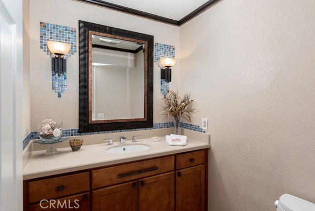 211 Lucia, Redondo Beach, California 90277, 3 Bedrooms Bedrooms, ,2 BathroomsBathrooms,Residential,Sold,Lucia,PV20000457