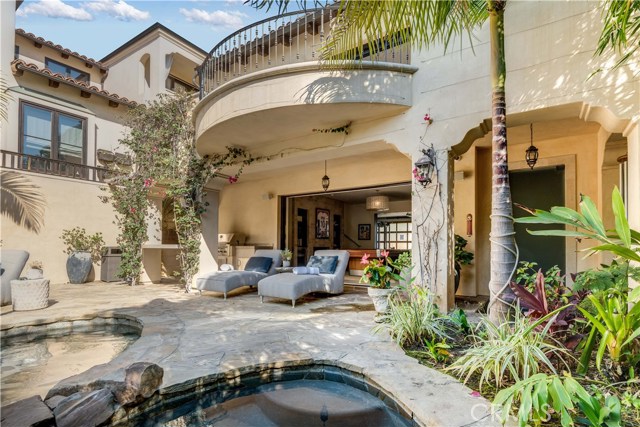 3305 Pine Avenue, Manhattan Beach, California 90266, 4 Bedrooms Bedrooms, ,1 BathroomBathrooms,Residential,Sold,Pine,SB20042109