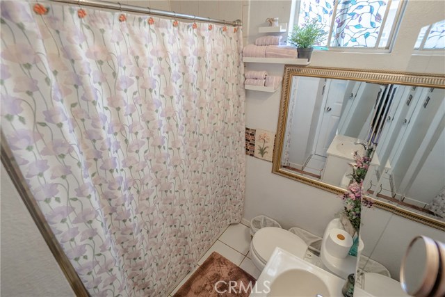  Income Home for Sale in Los Angeles, California