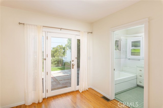 613 19th Street, Manhattan Beach, California 90266, 3 Bedrooms Bedrooms, ,2 BathroomsBathrooms,Residential,Sold,19th,SB19216606