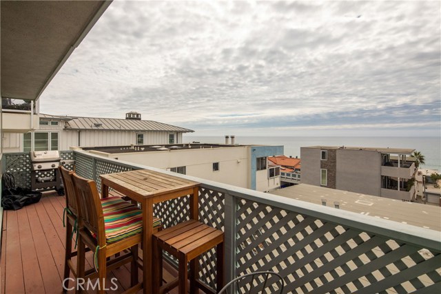 3309 Bayview Drive, Manhattan Beach, California 90266, ,Residential Income,Sold,Bayview,SB20235859