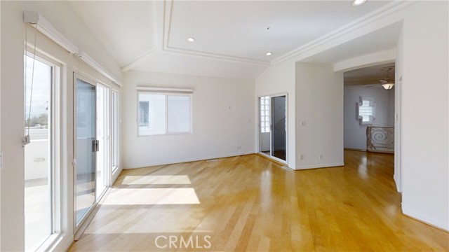 625 Lucia Avenue, Redondo Beach, California 90277, 3 Bedrooms Bedrooms, ,2 BathroomsBathrooms,Residential,Sold,Lucia,SB20075616