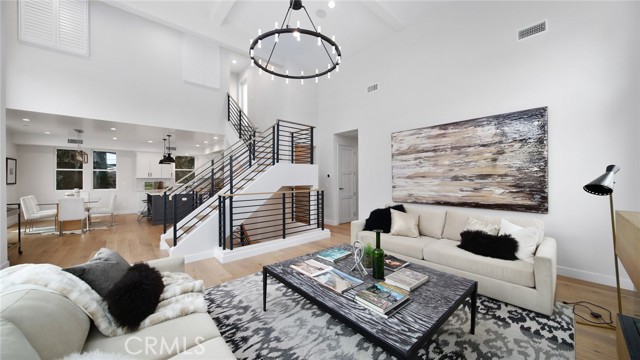 1904 Mathews Ave, Redondo Beach, California 90278, 5 Bedrooms Bedrooms, ,5 BathroomsBathrooms,Residential,Sold,Mathews Ave,PV21055128