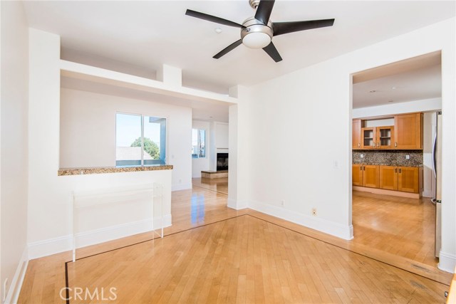 222 Prospect Avenue, Redondo Beach, California 90277, 3 Bedrooms Bedrooms, ,3 BathroomsBathrooms,Residential,Sold,Prospect,SB18229274