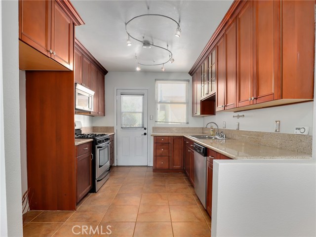 3 Bed Home for Sale in Encino, California