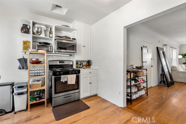 200 Gull Street, Manhattan Beach, California 90266, 3 Bedrooms Bedrooms, ,1 BathroomBathrooms,Residential,Sold,Gull,OC21063409