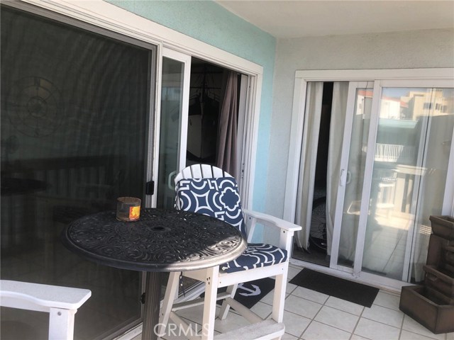 630 The Village, Redondo Beach, California 90277, 1 Bedroom Bedrooms, ,1 BathroomBathrooms,Residential,Sold,The Village,SW19205554