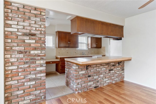 1327 Helberta Avenue, Redondo Beach, California 90277, 3 Bedrooms Bedrooms, ,1 BathroomBathrooms,Residential,Sold,Helberta,SB20260522