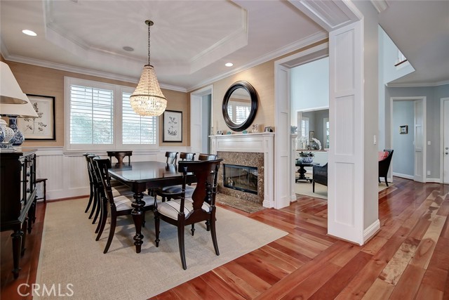 649 26th Street, Manhattan Beach, California 90266, 5 Bedrooms Bedrooms, ,4 BathroomsBathrooms,Residential,Sold,26th,SB21027371