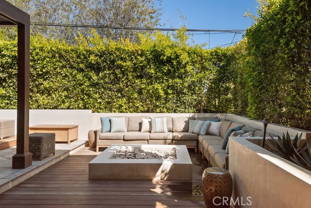 1724 Walnut Avenue, Manhattan Beach, California 90266, 4 Bedrooms Bedrooms, ,3 BathroomsBathrooms,Residential,Sold,Walnut,SB21065266