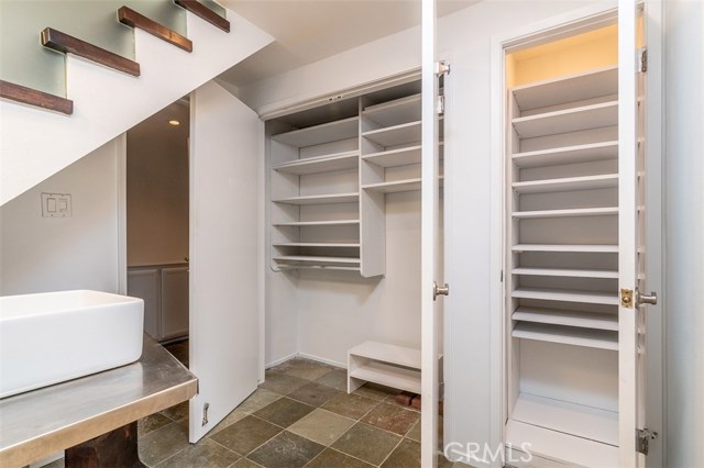 2322 Palos Verdes Drive, Palos Verdes Estates, California 90274, 2 Bedrooms Bedrooms, ,Residential,Sold,Palos Verdes,PV18187969