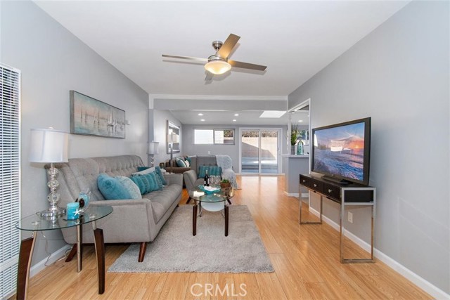 2607 183rd Street, Redondo Beach, California 90278, 3 Bedrooms Bedrooms, ,1 BathroomBathrooms,Residential,Sold,183rd,SB20233628