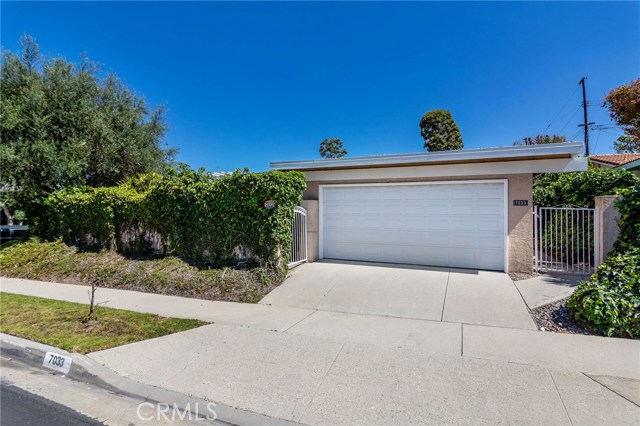 7033 Lofty Grove Drive, Rancho Palos Verdes, California 90275, 4 Bedrooms Bedrooms, ,2 BathroomsBathrooms,Residential,Sold,Lofty Grove,SB19151591