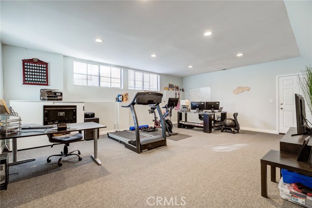 111 Guadalupe Avenue, Redondo Beach, California 90277, 4 Bedrooms Bedrooms, ,3 BathroomsBathrooms,Residential,Sold,Guadalupe,SB20243736