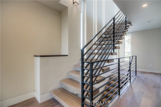 1819 Monterey Boulevard, Hermosa Beach, California 90254, 4 Bedrooms Bedrooms, ,4 BathroomsBathrooms,Residential,Sold,Monterey,SB21046153