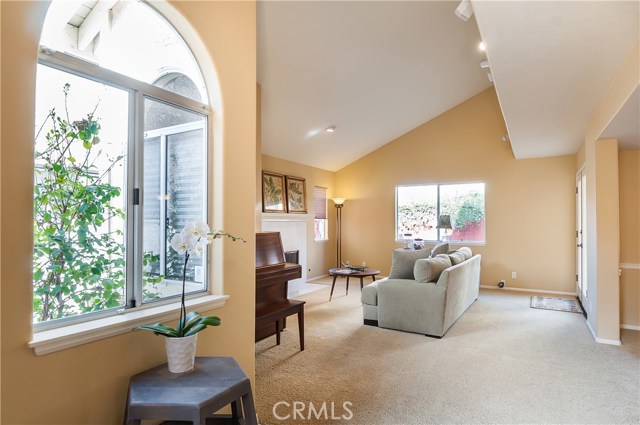 2407 Clark Lane #B, Redondo Beach, California 90278, 4 Bedrooms Bedrooms, ,2 BathroomsBathrooms,Residential,Sold,Clark Lane #B,SB18015285